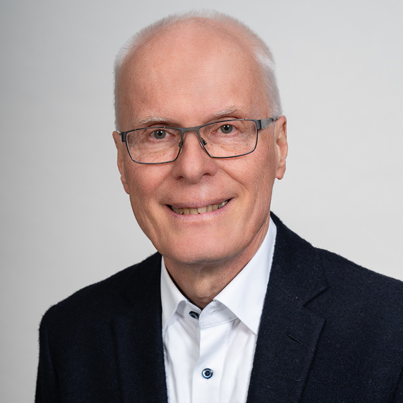 Dr. Karl-Heinz Tiedemann